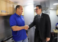 Juiz Rodrigo Nina com conciliador Luciano Amado