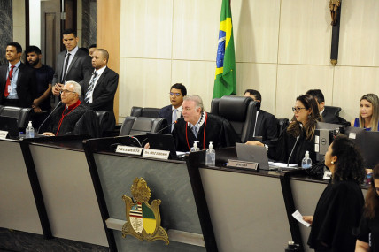 O presidente do TJMA anunciou a participação do Tribunal no evento, durante a sessão plenária a...