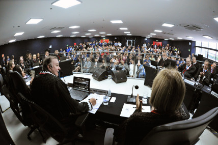 Sessão Plenária e do Orgão Especial do TJMA foi realizada no Salão do Júri Antônio Leite de And...