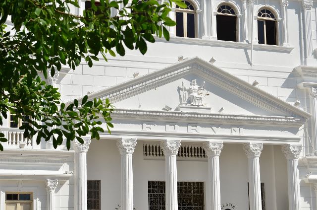 fachada frontal da sede oficial do Tribunal de Justiça do Maranhão