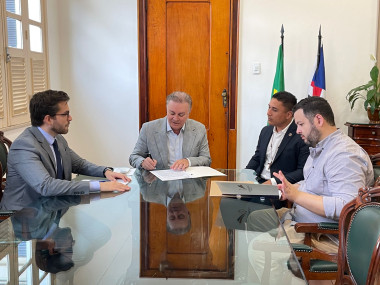 A reunião ocorreu no Gabinete da Presidência