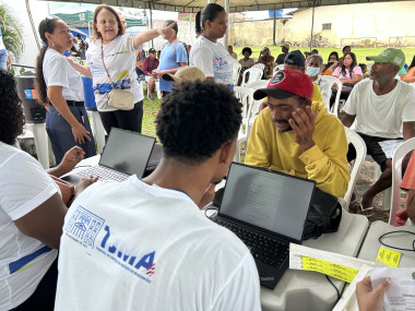 Ao todo, o mutirão recebeu 287 pessoas, com apoio do Comitê de Atenção a Pessoas em Situação de...