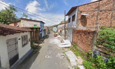 A retirada envolve somente algumas casas das ruas Aquiles Lisboa, Militana Ferreira e Tomaz de...