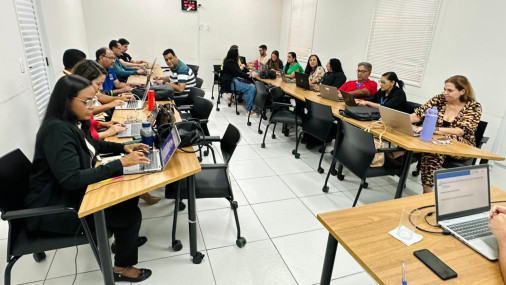 Além do uso da plataforma, o curso revisitou diretrizes e procedimentos previstos na Lei nº 14....