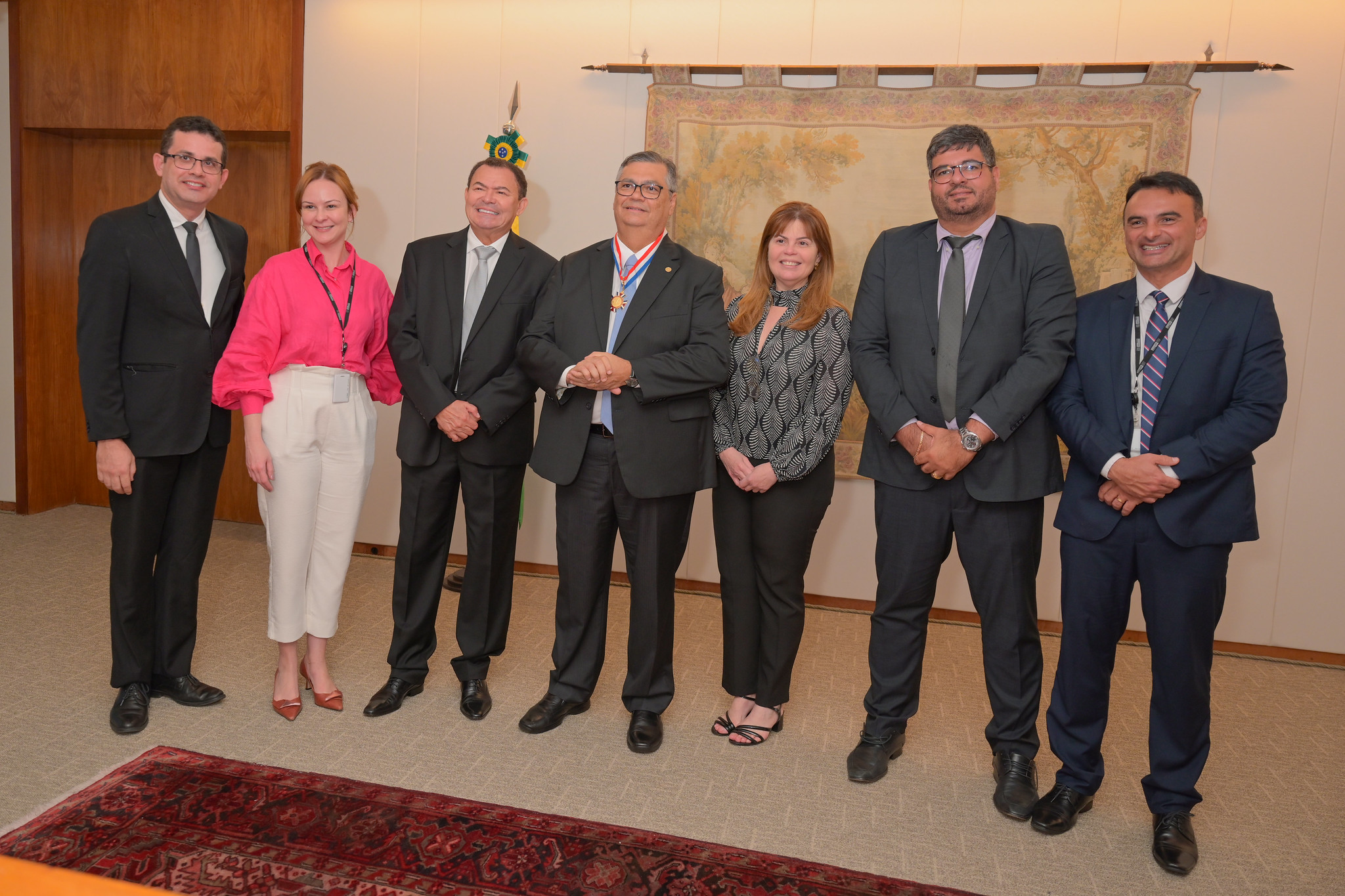 Osman Bacellar e José Jorge com equipe do ministro Flávio Dino