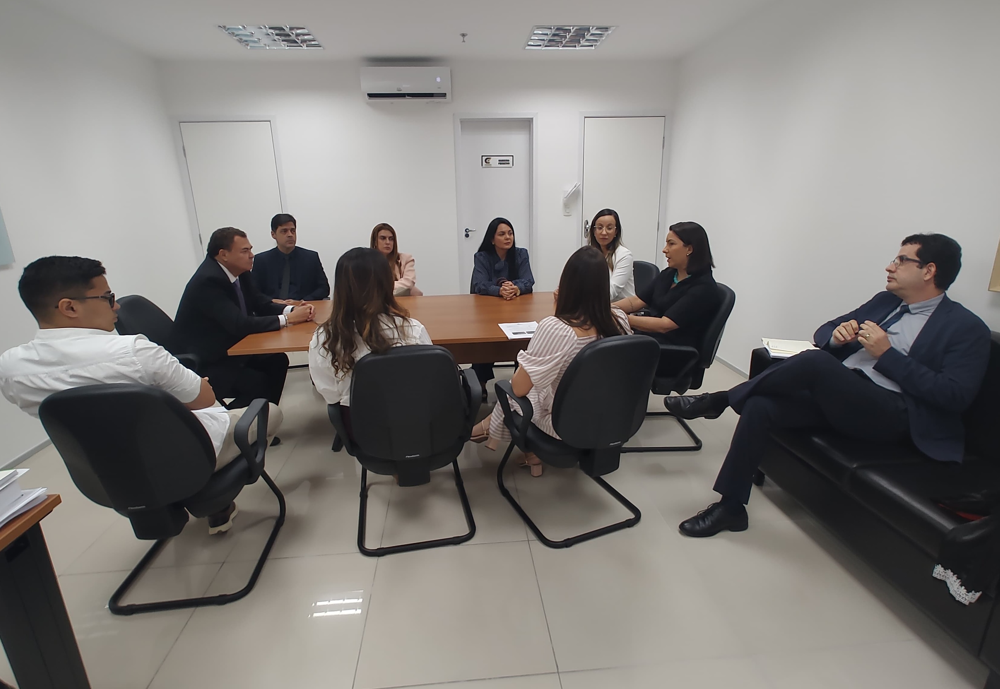Reunião Cartórios de RCPN da capital
